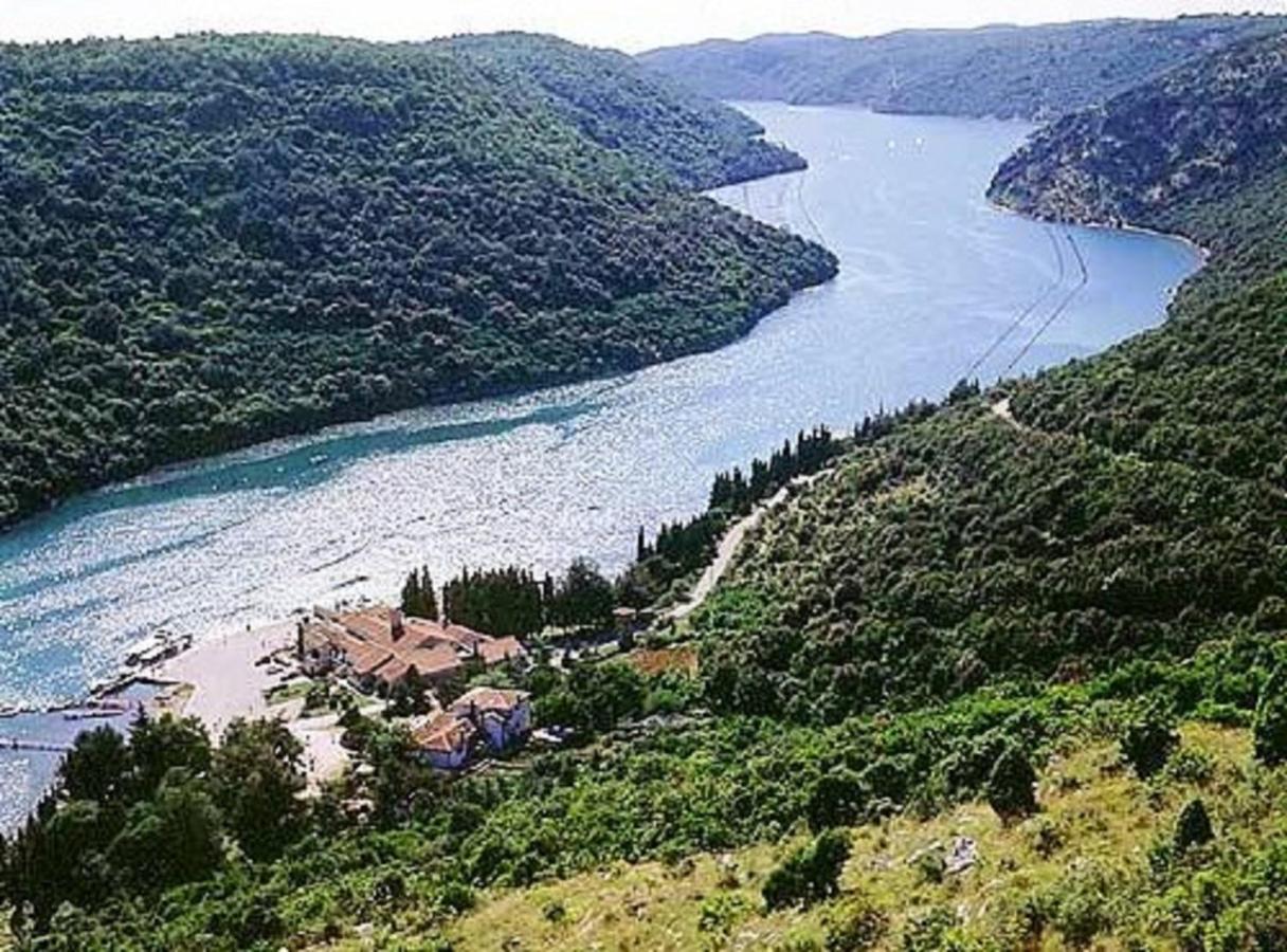 Holiday House Mir كانافانار المظهر الخارجي الصورة