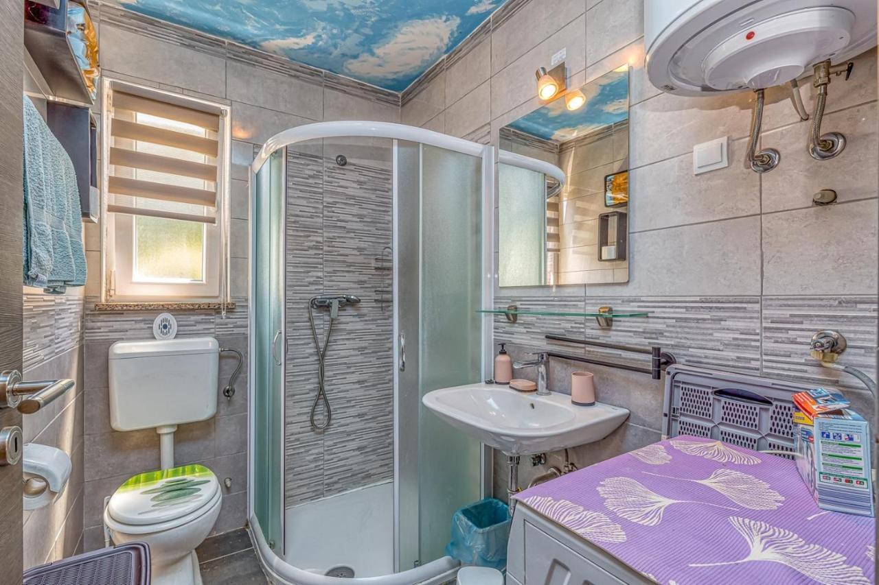 Holiday House Mir كانافانار المظهر الخارجي الصورة